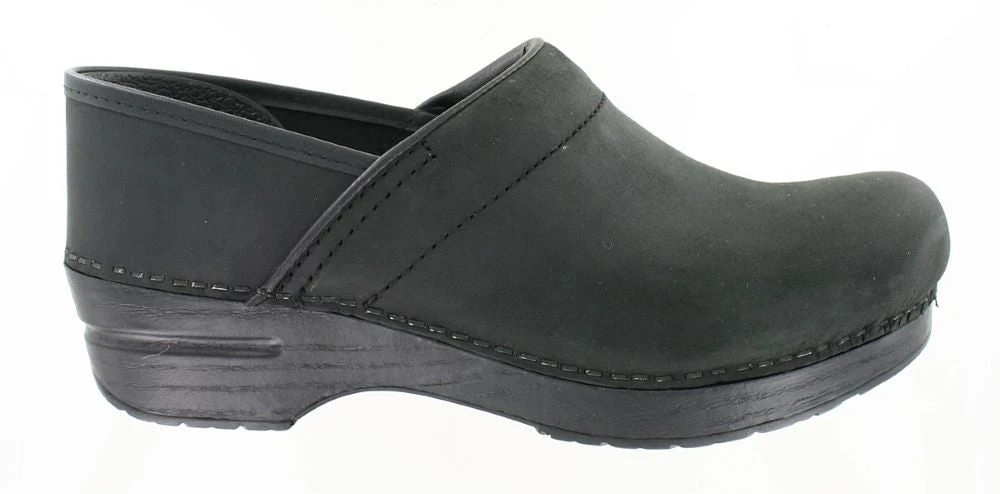 'Dansko' Women's Professional - Black Oiled 3 'Dansko' Women's Professional - Black Oiled
